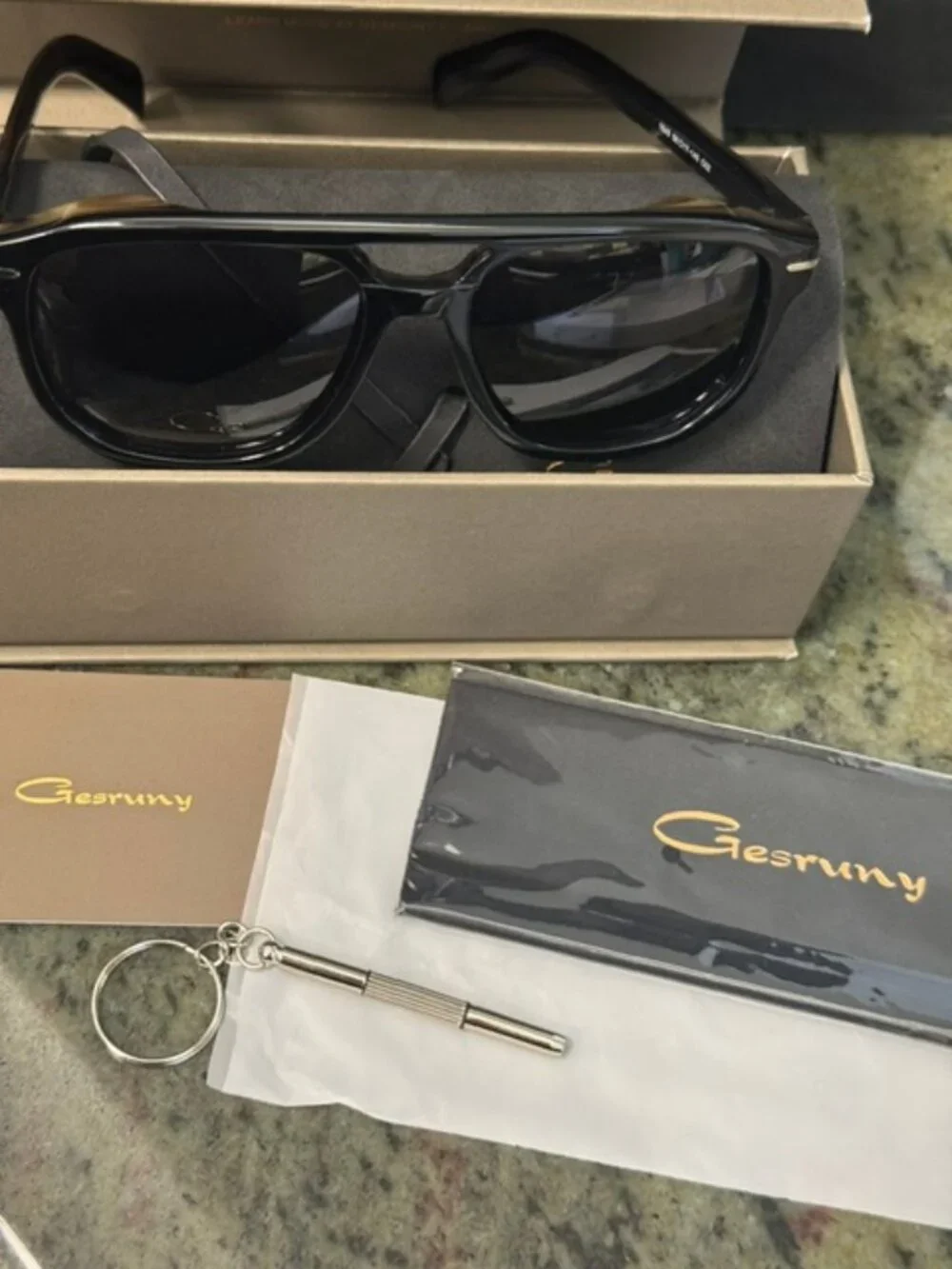 Gesruny 1645 C02 Polarized 56 17 145 Men's Sunglasses w/Case & Accessories NWT
